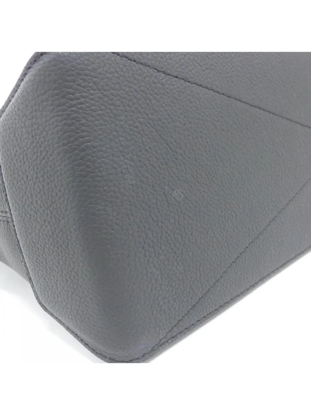 Louis Vuitton this authentic